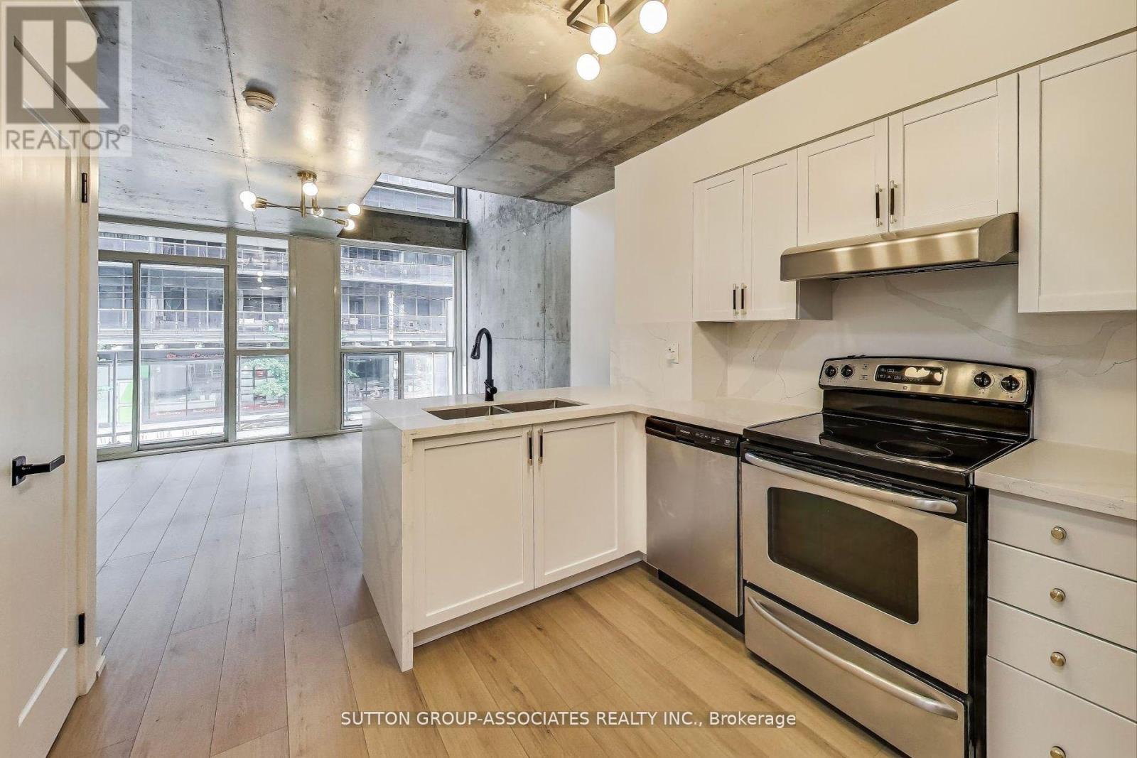 213 - 1029 King Street W, Toronto, Ontario  M6K 3M9 - Photo 8 - C12475967