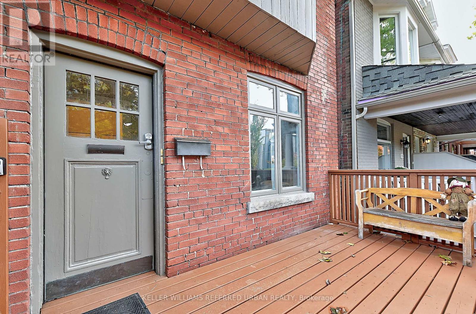 789 Markham Street, Toronto, Ontario  M6G 2M4 - Photo 2 - C12475980