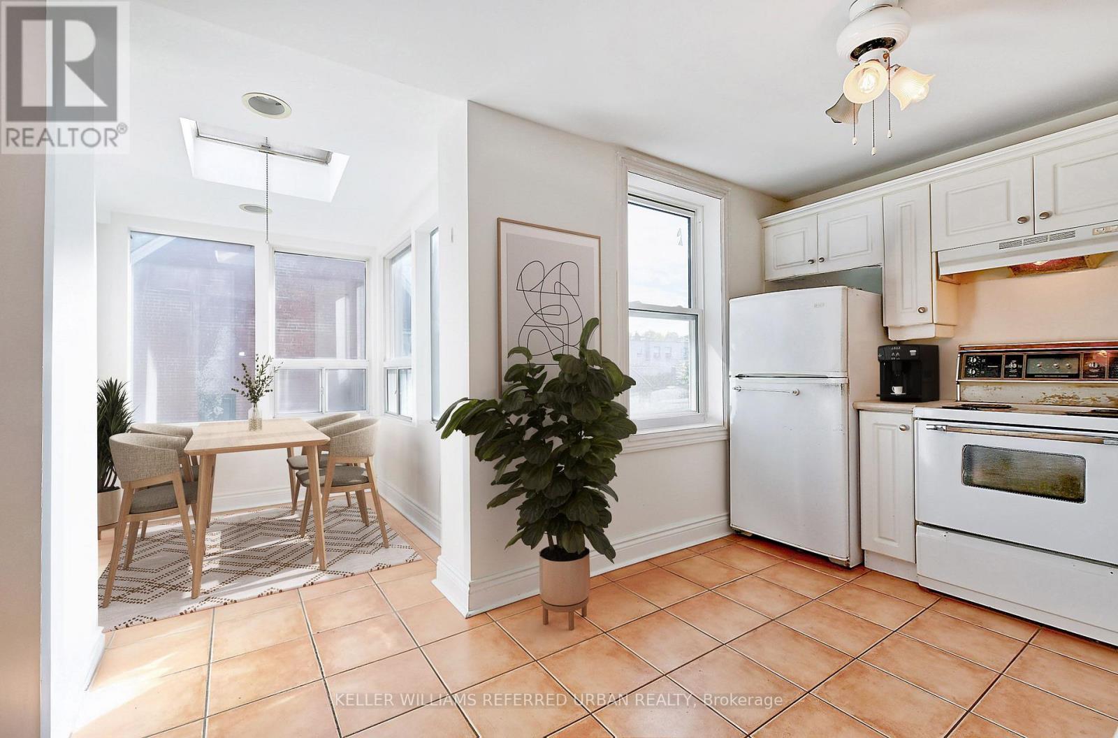 789 Markham Street, Toronto, Ontario  M6G 2M4 - Photo 24 - C12475980