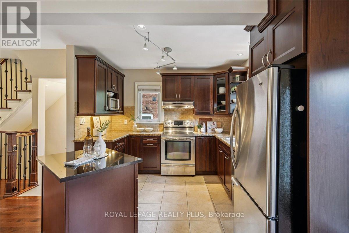 265 Winnett Avenue, Toronto, Ontario  M6C 3L8 - Photo 20 - C12475984