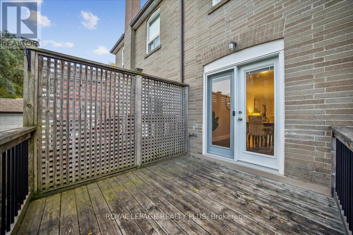 265 Winnett Avenue, Toronto, Ontario  M6C 3L8 - Photo 40 - C12475984