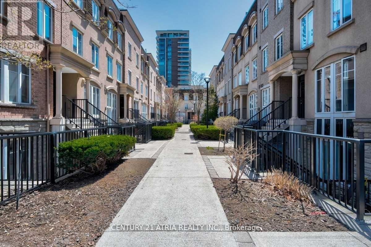 714 - 42 Western Battery Road, Toronto, Ontario  M6K 3P1 - Photo 2 - C12475985