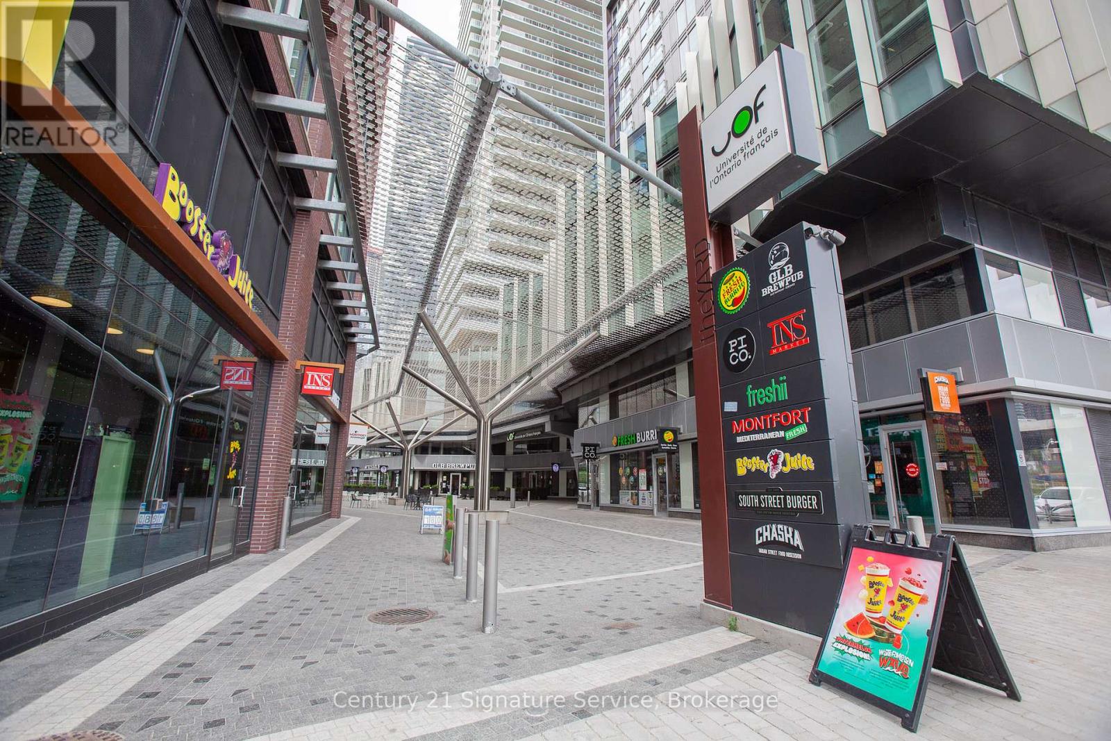2010 - 15 Richardson Street, Toronto, Ontario  M5A 0Y5 - Photo 2 - C12475986