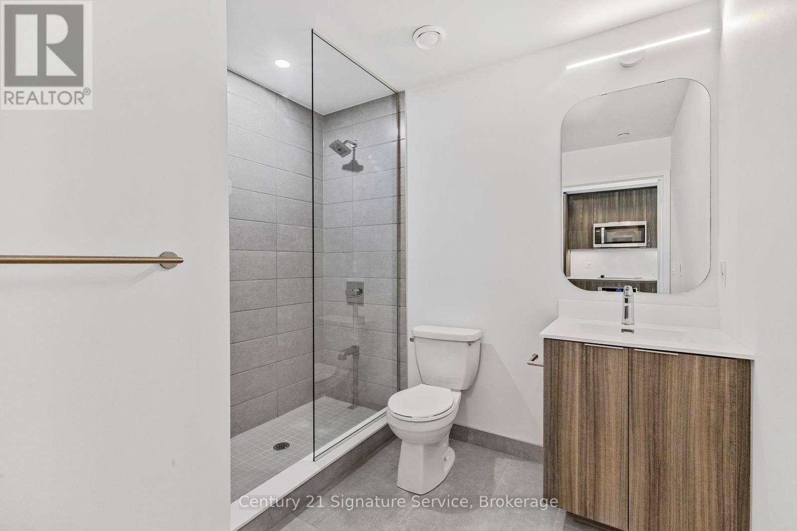 2010 - 15 Richardson Street, Toronto, Ontario  M5A 0Y5 - Photo 7 - C12475986