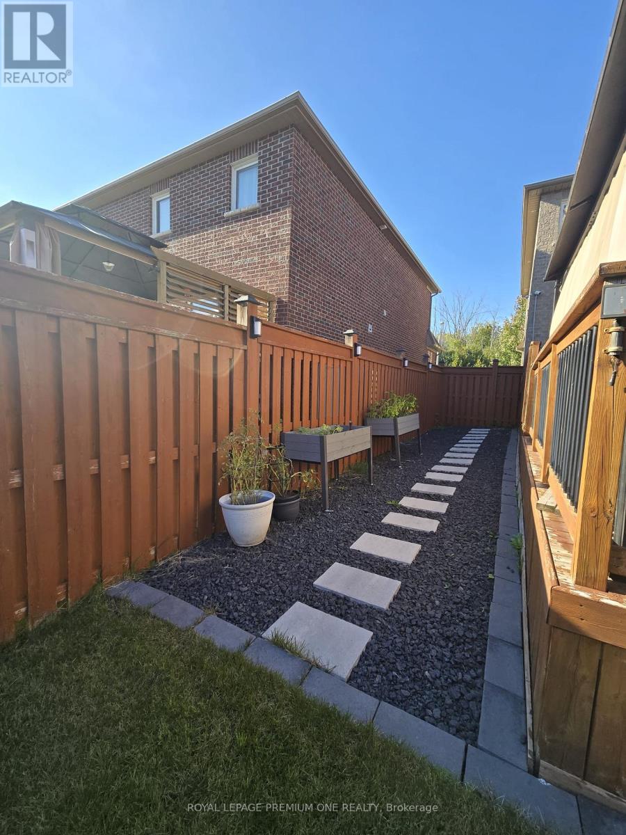 1271 Aldsworth Crescent, Oshawa (Pinecrest), Ontario  L1K 0S5 - Photo 47 - E12475589