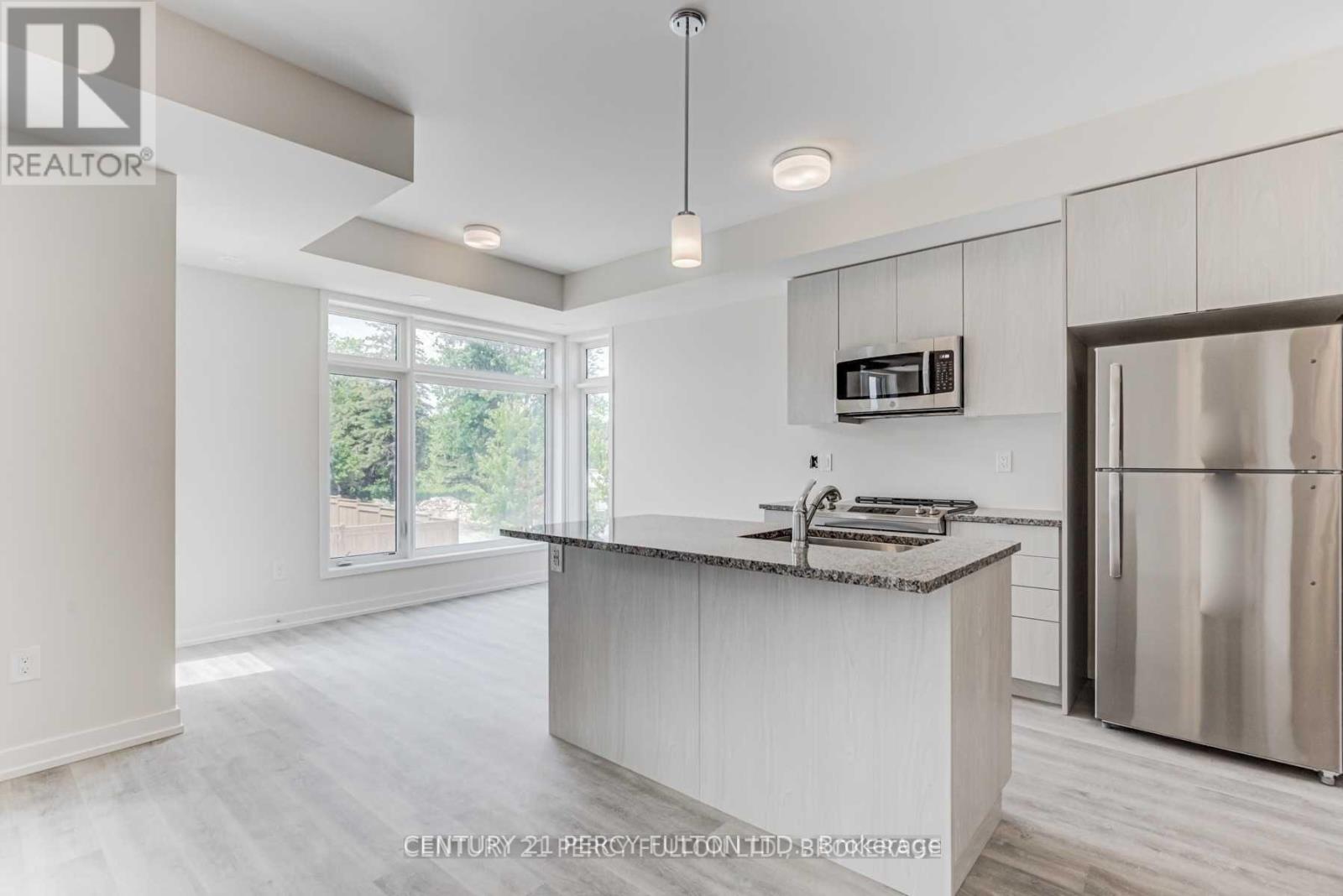 105 - 2550 Castlegate Crossing Drive, Pickering, Ontario  L1X 0G4 - Photo 7 - E12475625