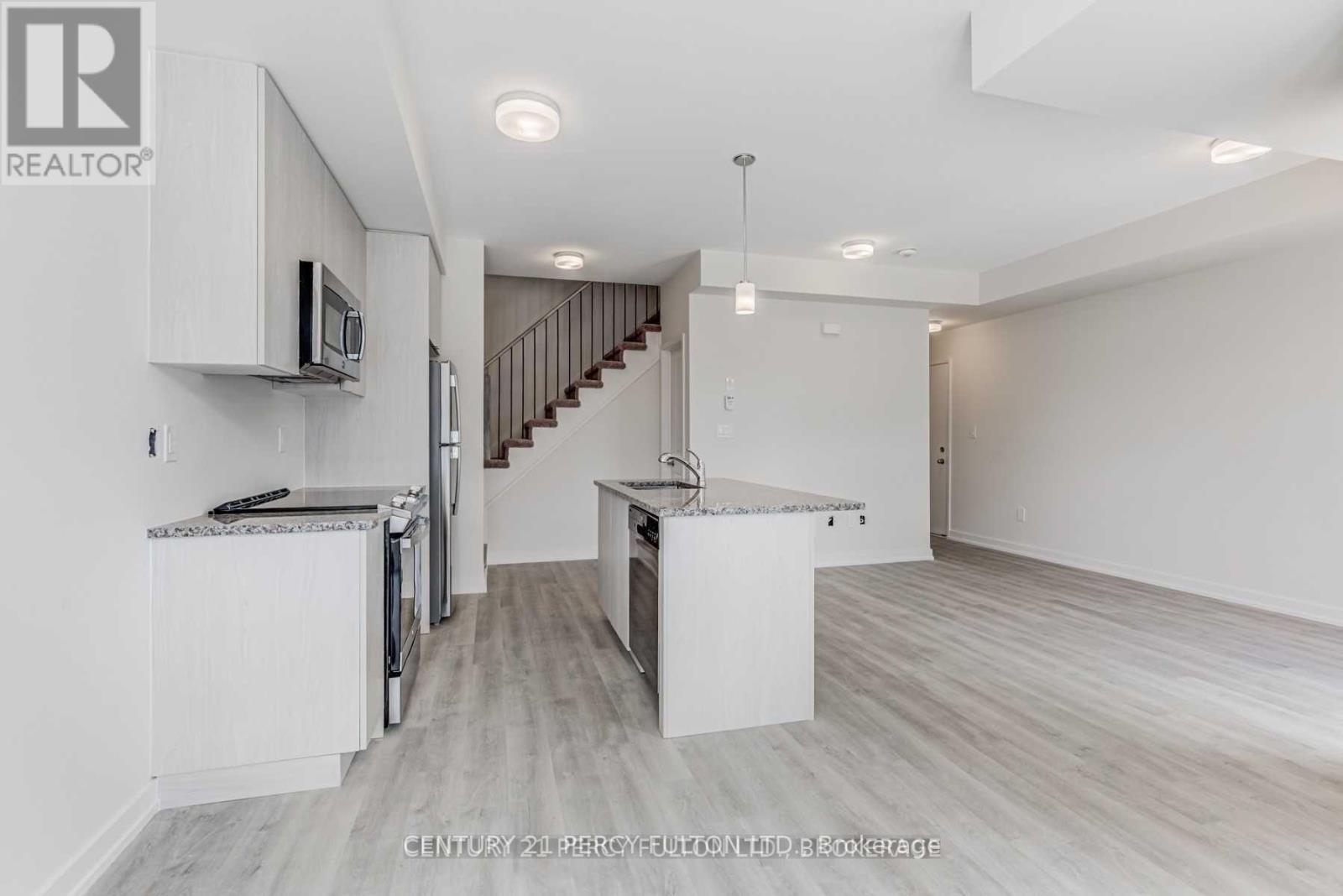 105 - 2550 Castlegate Crossing Drive, Pickering, Ontario  L1X 0G4 - Photo 9 - E12475625