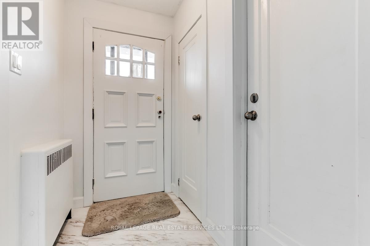 122 Chadburn Street, Oshawa, Ontario  L1H 5V4 - Photo 3 - E12475696