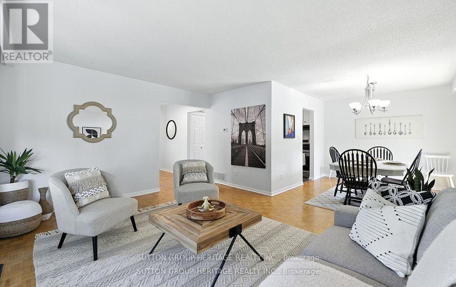 93 Lincoln Street, Ajax (Central West), Ontario  L1S 6C6 - Photo 11 - E12475734