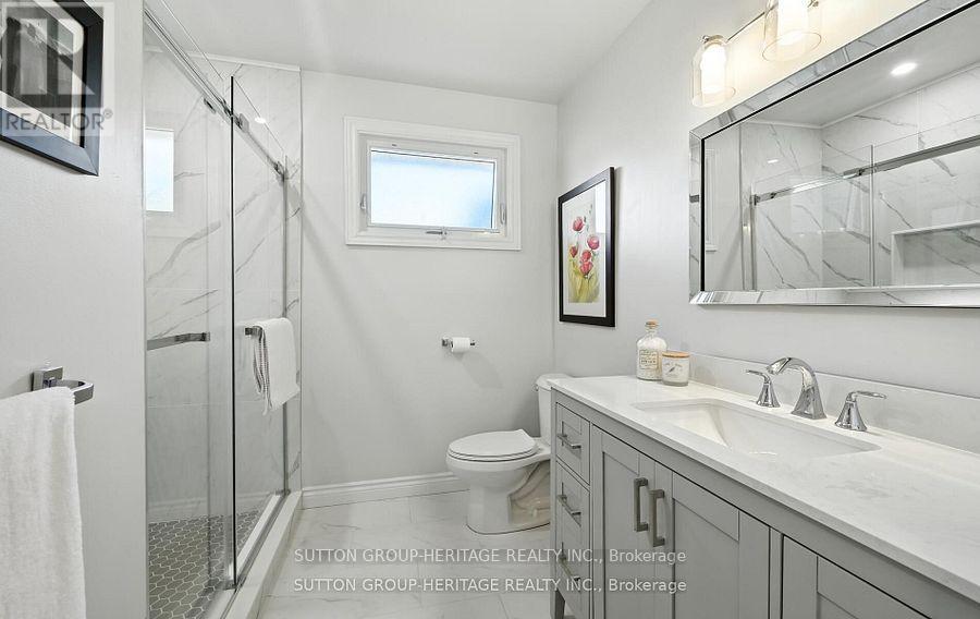 93 Lincoln Street, Ajax (Central West), Ontario  L1S 6C6 - Photo 30 - E12475734