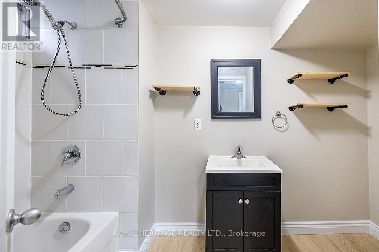 Basement - 520 Capilano (Basement) Court, Oshawa, Ontario  L1H 7T9 - Photo 6 - E12475889