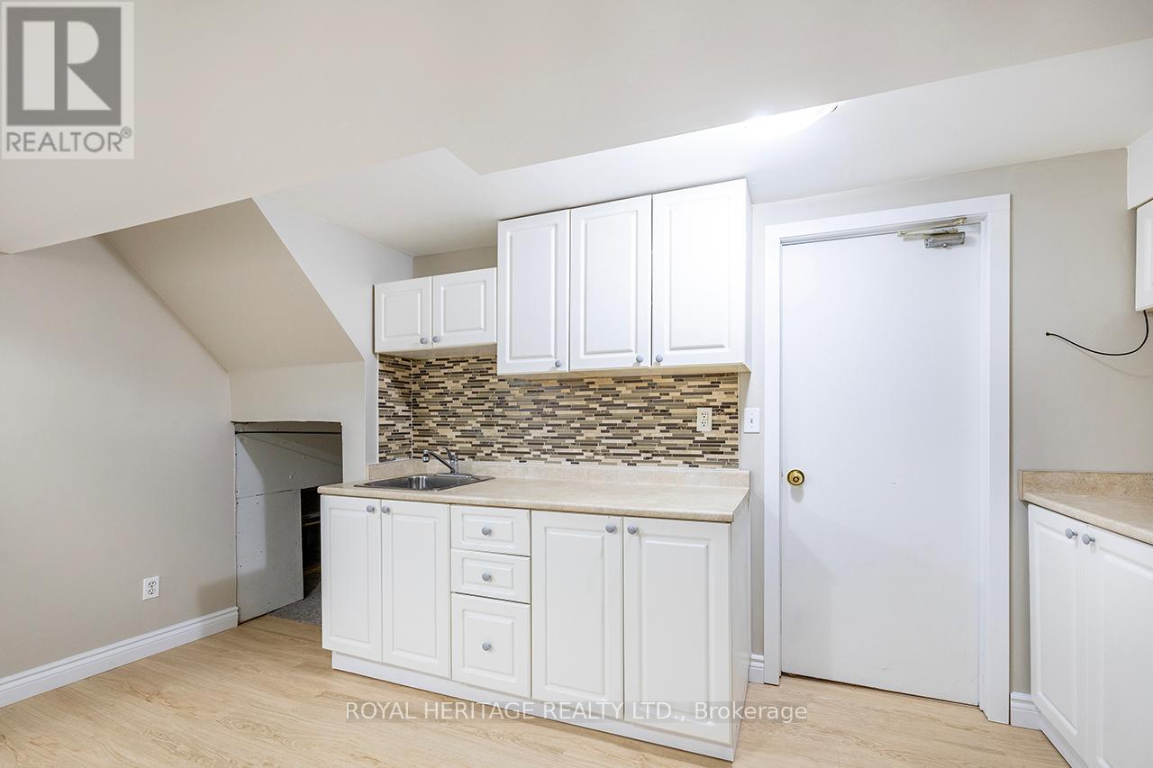 Basement - 520 Capilano (Basement) Court, Oshawa, Ontario  L1H 7T9 - Photo 8 - E12475889