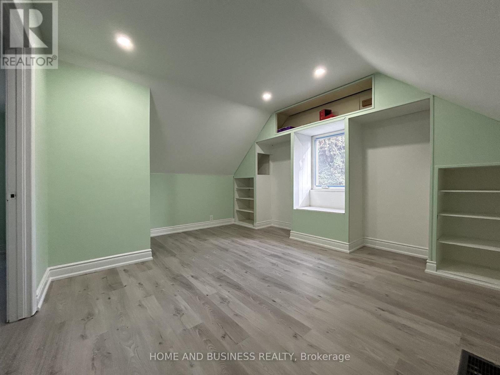 35 Mack Avenue, Toronto, Ontario  M1L 1M4 - Photo 26 - E12475912