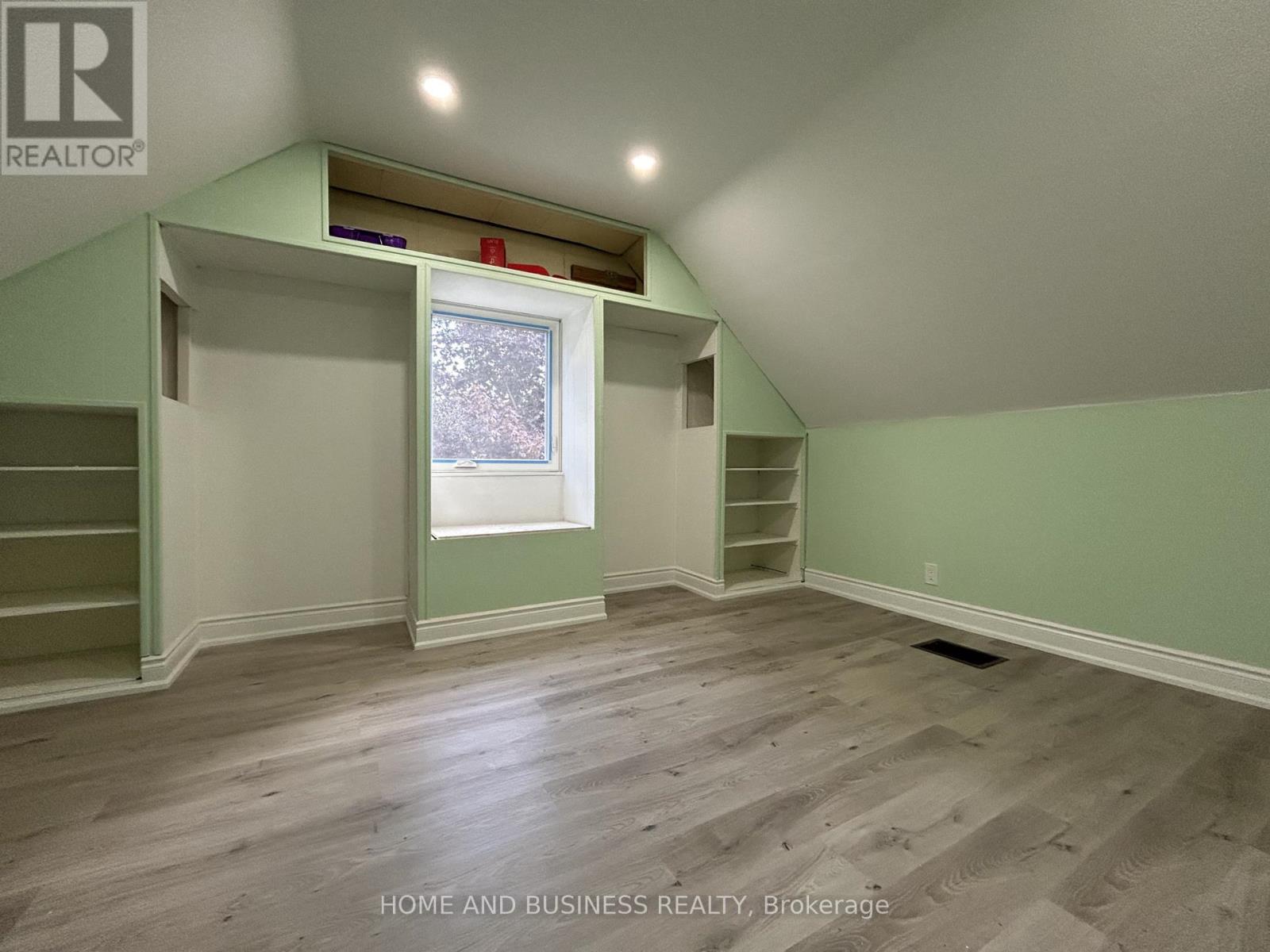 35 Mack Avenue, Toronto, Ontario  M1L 1M4 - Photo 28 - E12475912