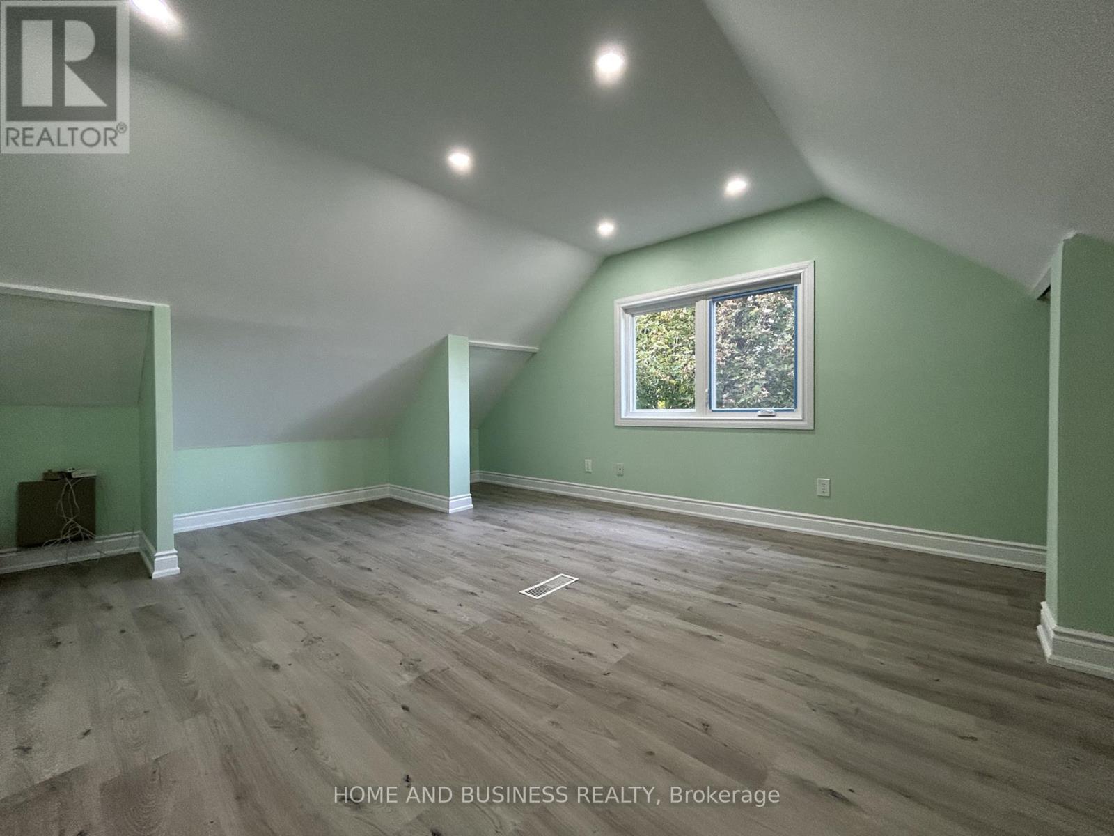 35 Mack Avenue, Toronto, Ontario  M1L 1M4 - Photo 29 - E12475912