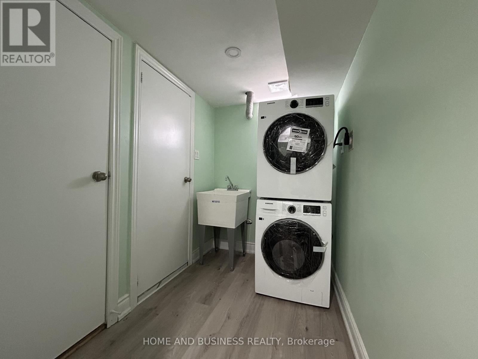 35 Mack Avenue, Toronto, Ontario  M1L 1M4 - Photo 38 - E12475912