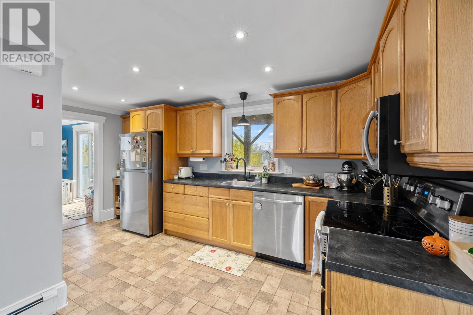 32 Stratford Road, Stratford, Prince Edward Island  C1B 1T5 - Photo 7 - 202526349