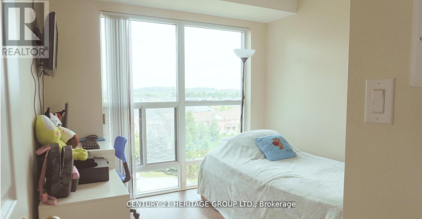 816 - 185 Oneida Crescent, Richmond Hill, Ontario  L4B 0B1 - Photo 9 - N12475544