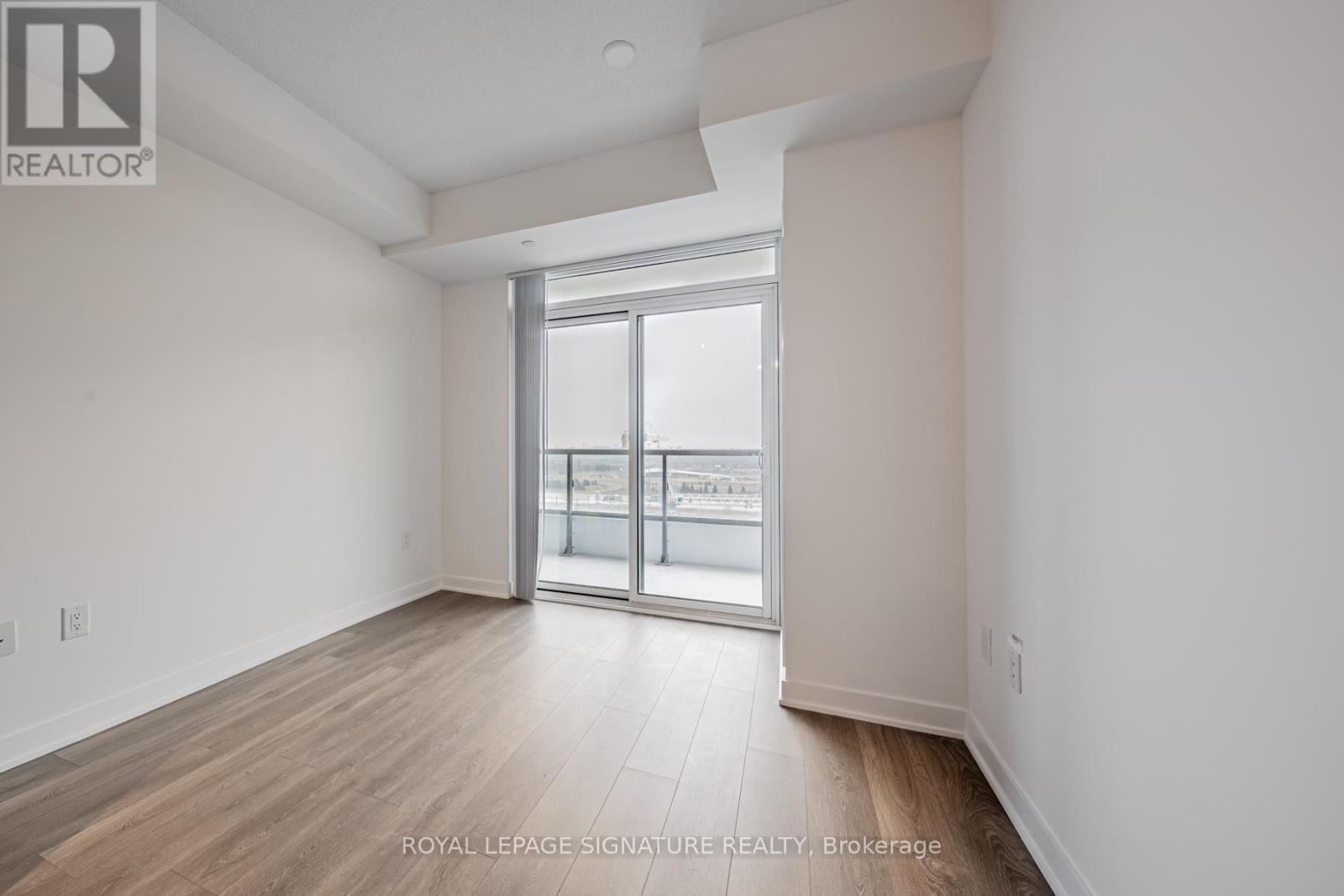 1507 - 10 Honeycrisp Crescent, Vaughan, Ontario  L4K 0M7 - Photo 13 - N12475579