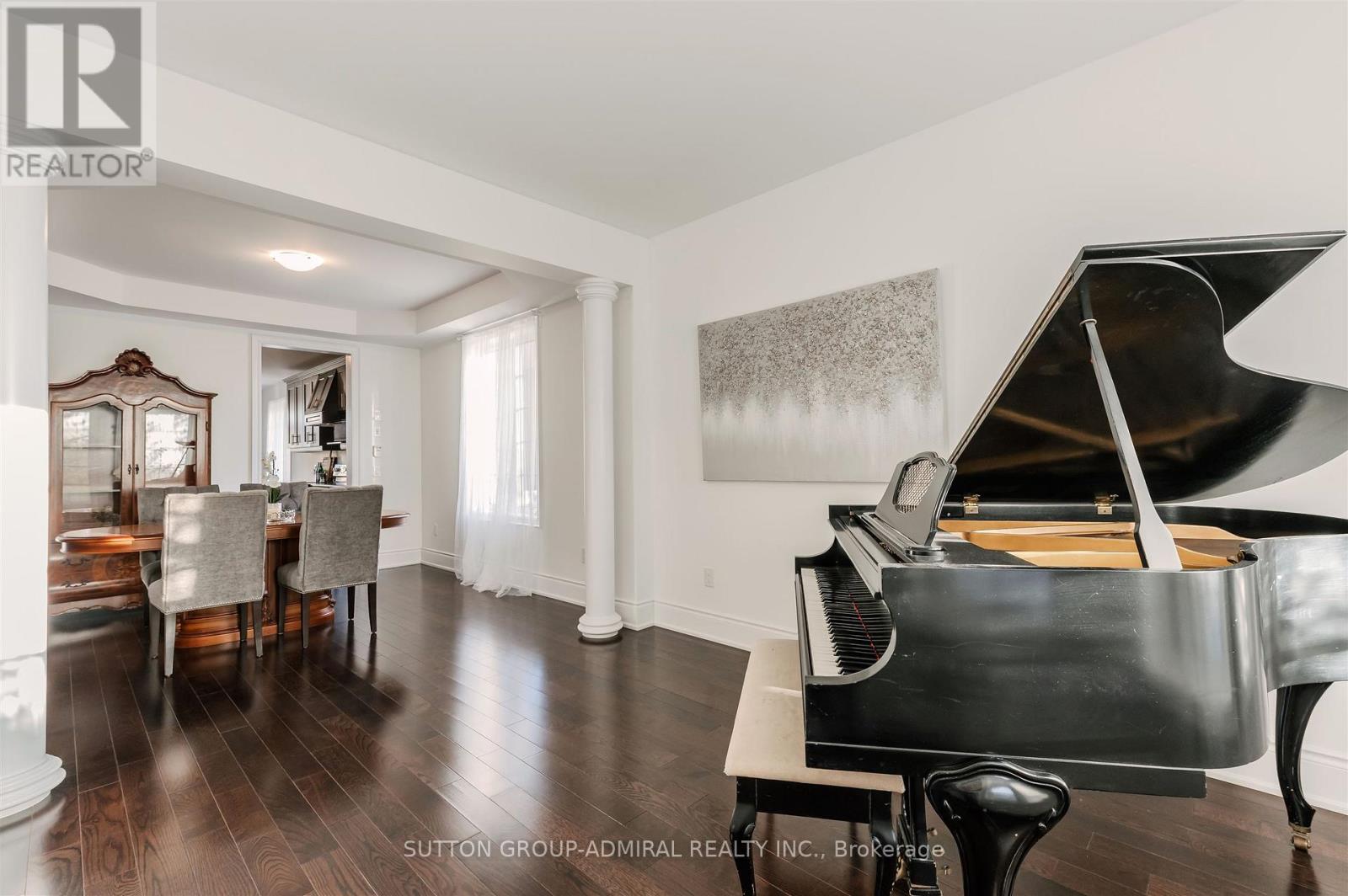23 Samson Trail, King (Nobleton), Ontario  L7B 0A5 - Photo 6 - N12475602
