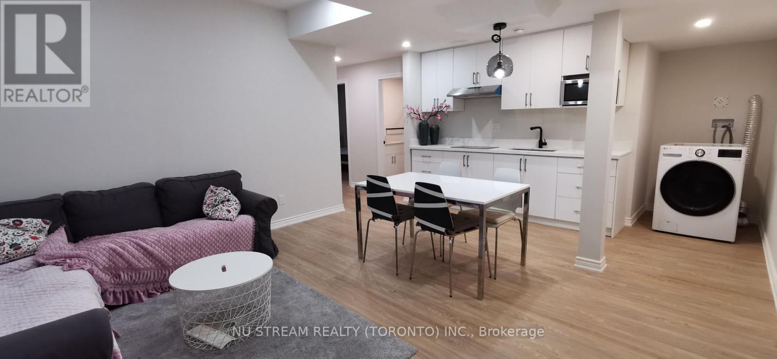 Bsmt - 15 Comet Street, Richmond Hill, Ontario  L4C 4M9 - Photo 10 - N12475713