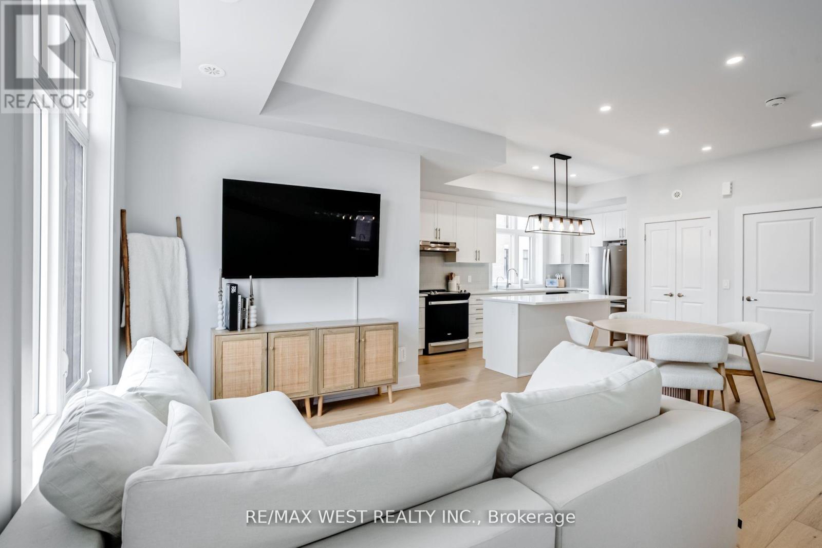 223 - 9570 Islington Avenue, Vaughan (Sonoma Heights), Ontario  L4L 1A7 - Photo 15 - N12475723
