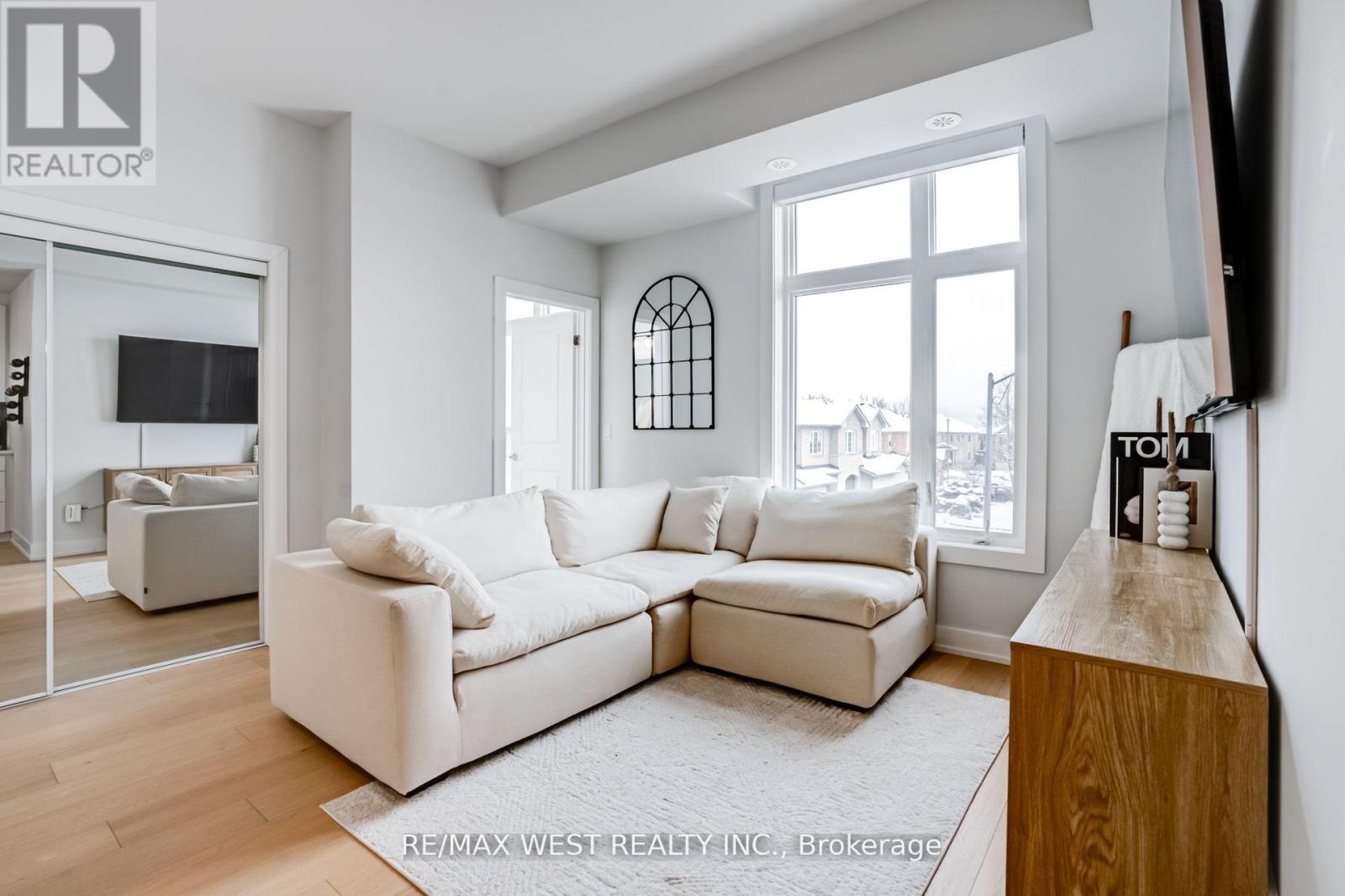 223 - 9570 Islington Avenue, Vaughan (Sonoma Heights), Ontario  L4L 1A7 - Photo 18 - N12475723
