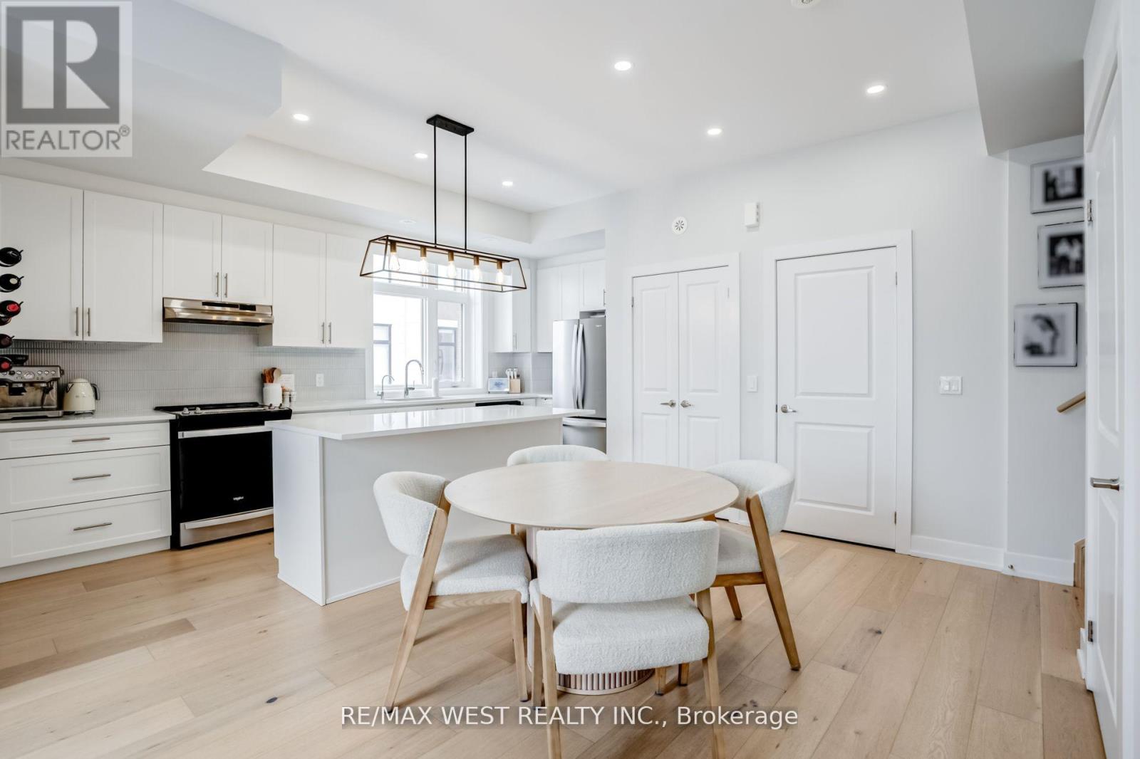 223 - 9570 Islington Avenue, Vaughan (Sonoma Heights), Ontario  L4L 1A7 - Photo 7 - N12475723