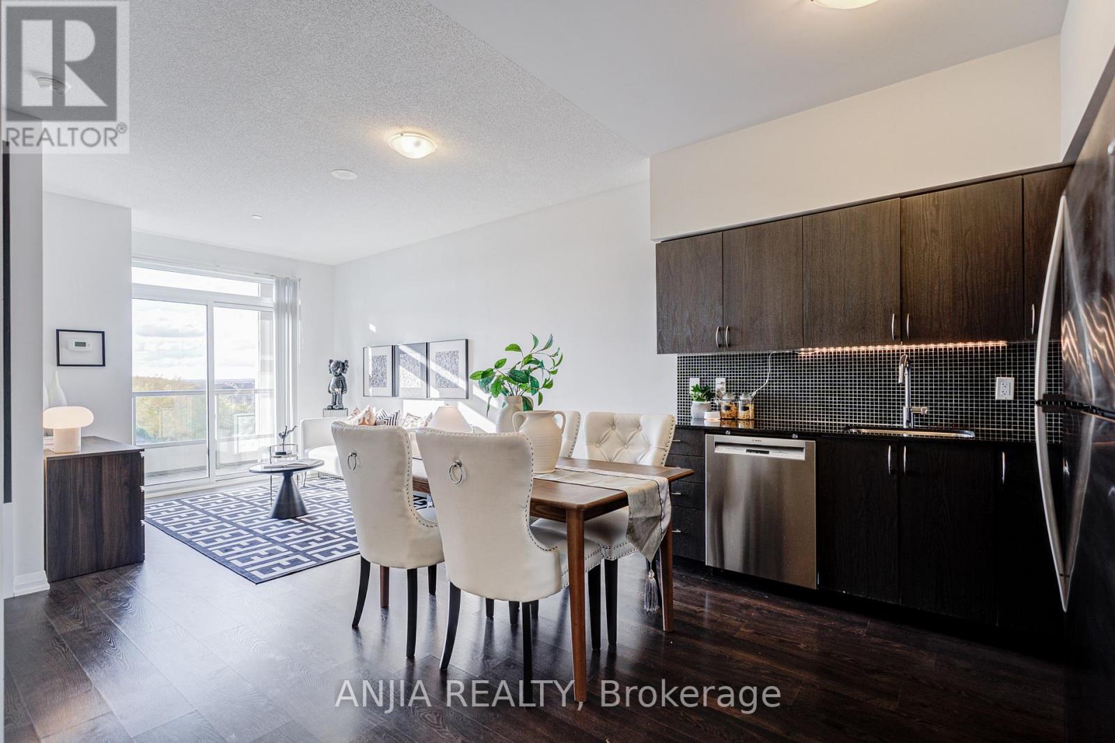 810 - 9560 Markham Road, Markham (Wismer), Ontario  L6E 0N6 - Photo 11 - N12475811