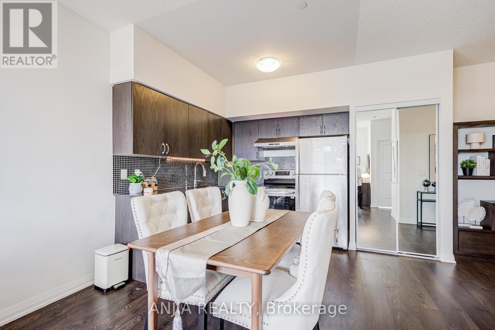 810 - 9560 Markham Road, Markham (Wismer), Ontario  L6E 0N6 - Photo 12 - N12475811