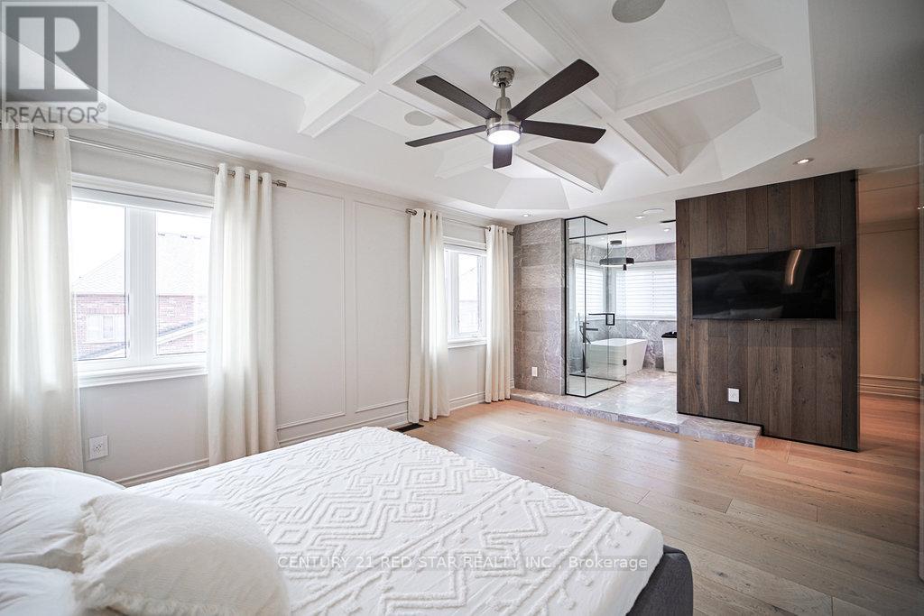 35 Stanton Avenue, Vaughan, Ontario  L4H 0V5 - Photo 23 - N12475829