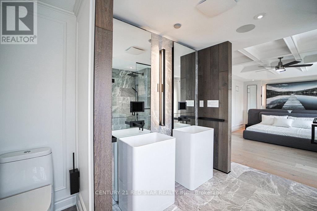 35 Stanton Avenue, Vaughan, Ontario  L4H 0V5 - Photo 27 - N12475829