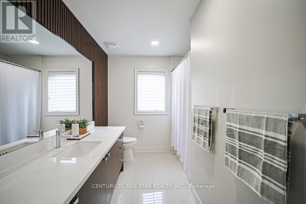 35 Stanton Avenue, Vaughan, Ontario  L4H 0V5 - Photo 33 - N12475829
