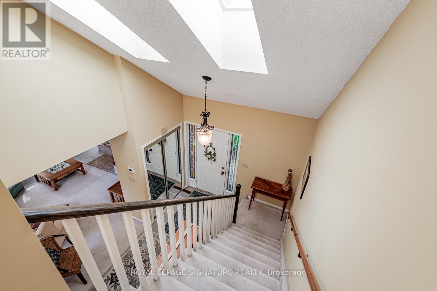 25 Riverview Road, New Tecumseth, Ontario  L9R 1R9 - Photo 15 - N12475840