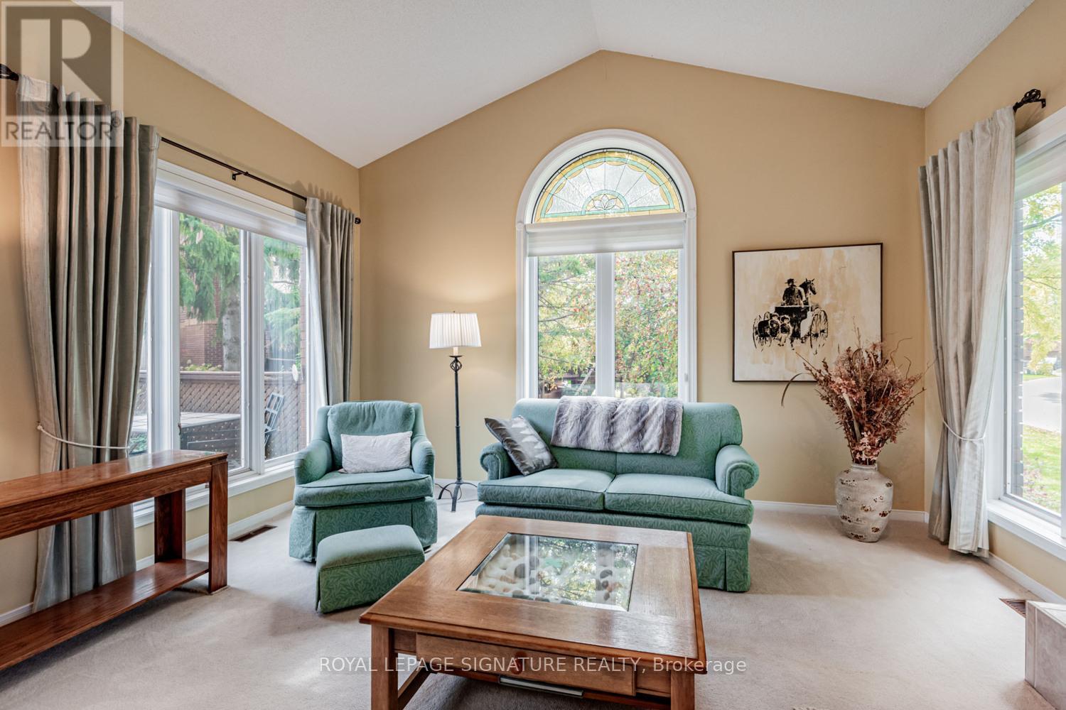 25 Riverview Road, New Tecumseth, Ontario  L9R 1R9 - Photo 6 - N12475840