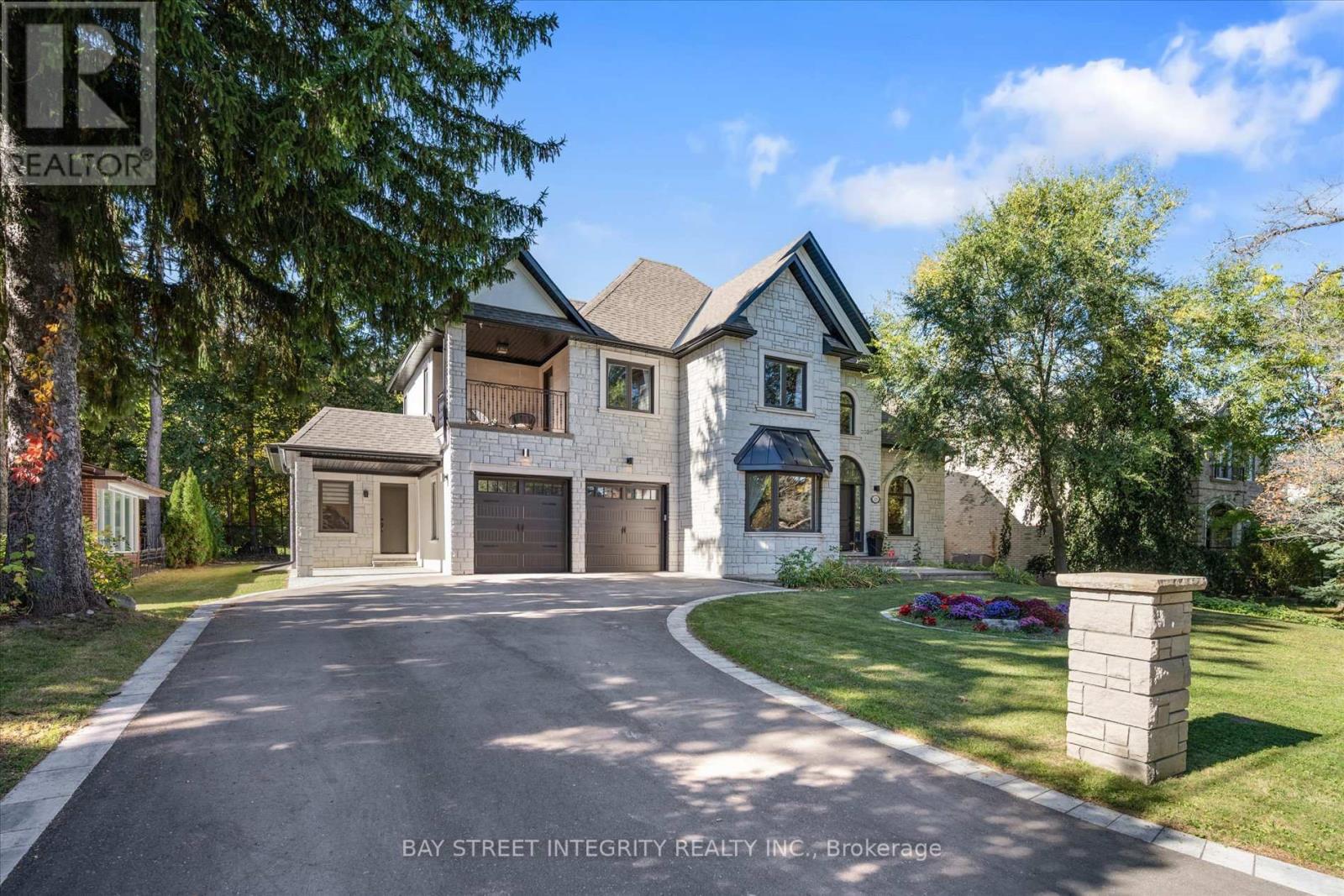 128 PARK CRESCENT, Richmond Hill, Ontario