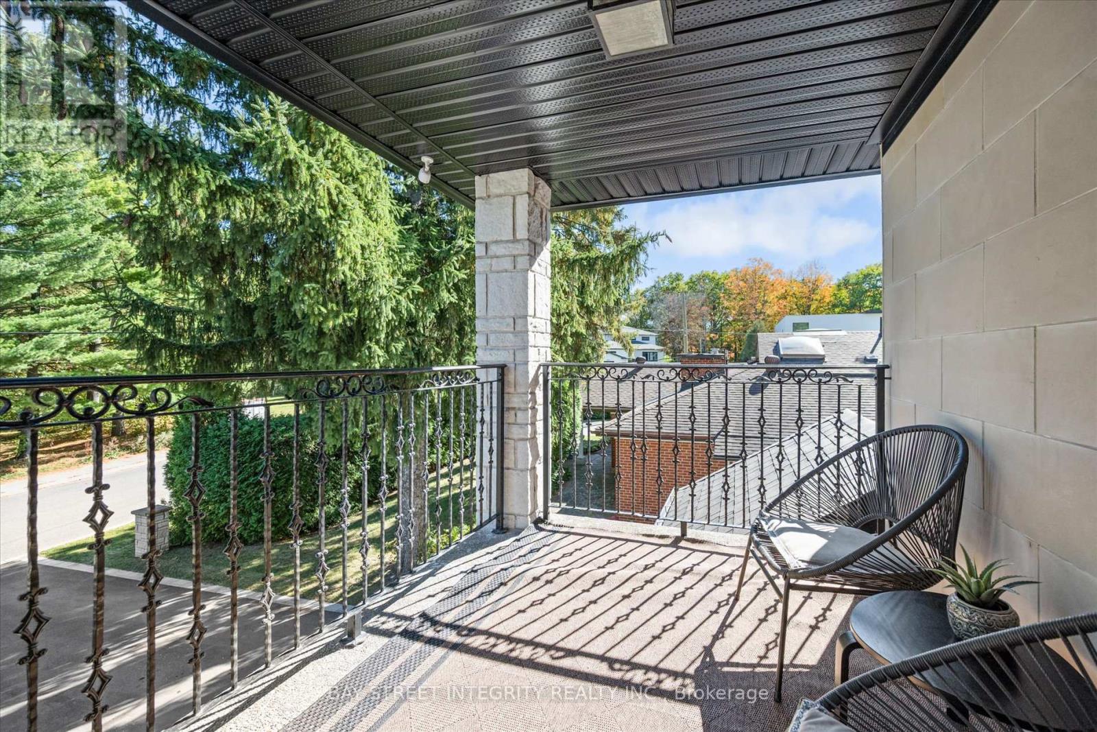 128 Park Crescent, Richmond Hill, Ontario  L4E 3J8 - Photo 32 - N12475885