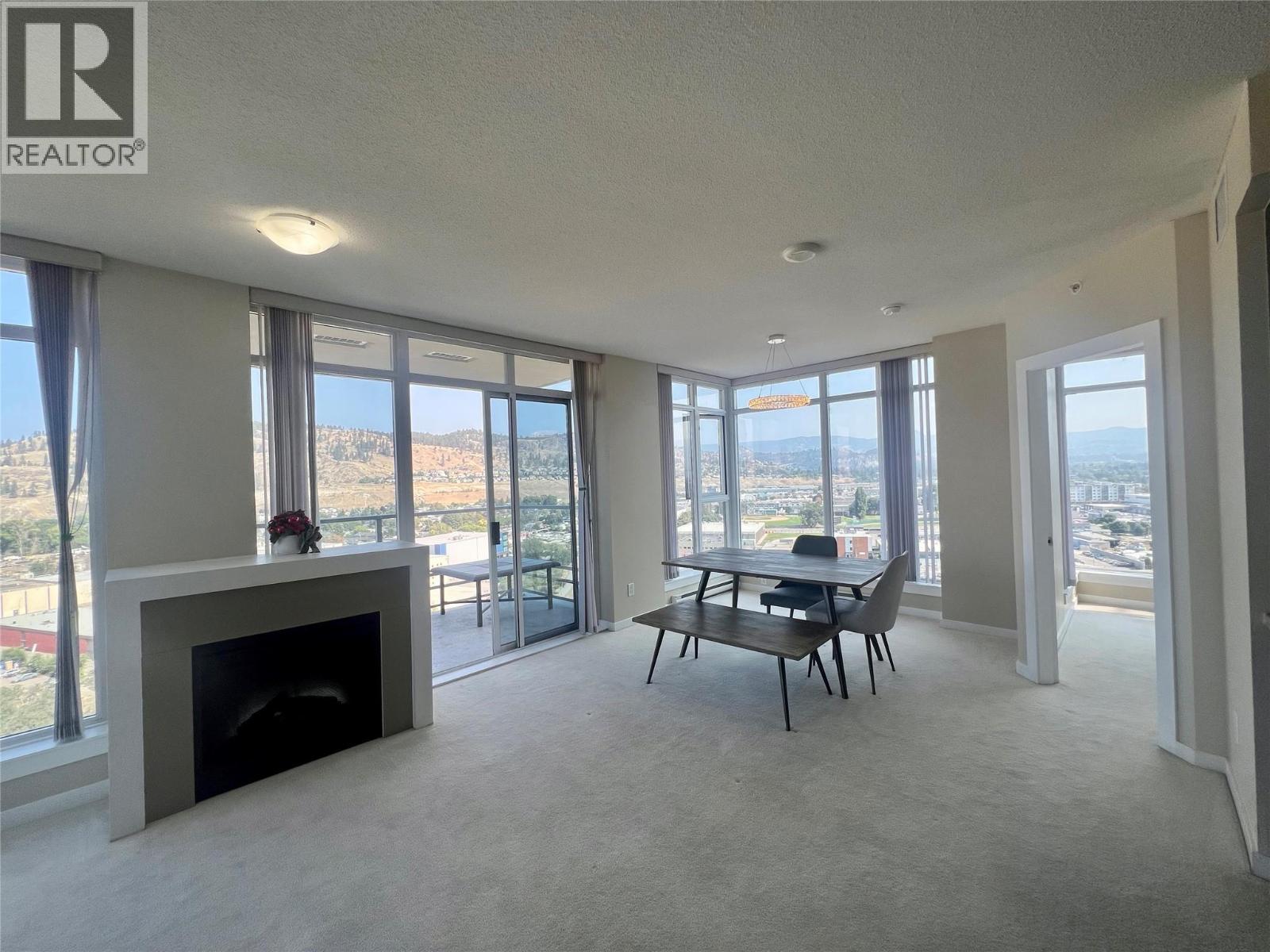 1075 Sunset Drive Unit# 1803, Kelowna, British Columbia