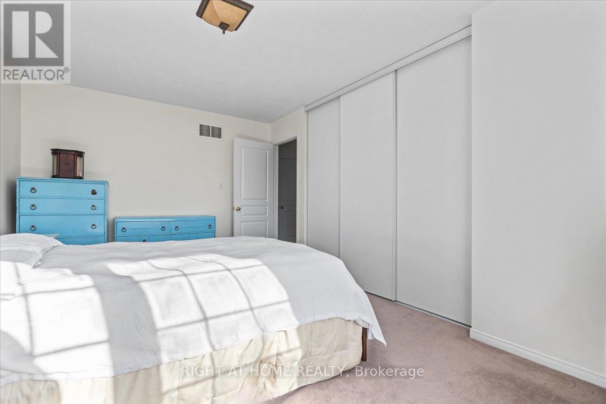 84 Trevino Circle, Barrie, Ontario  L4M 6T8 - Photo 14 - S12475739