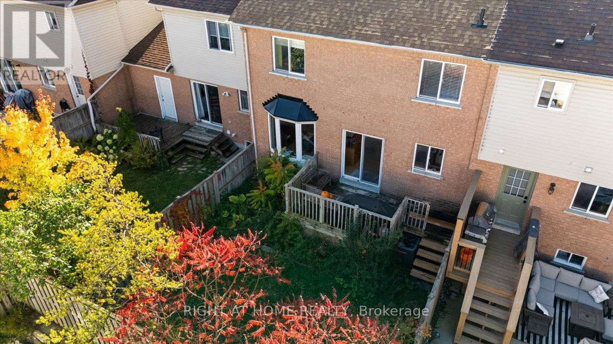84 Trevino Circle, Barrie, Ontario  L4M 6T8 - Photo 3 - S12475739