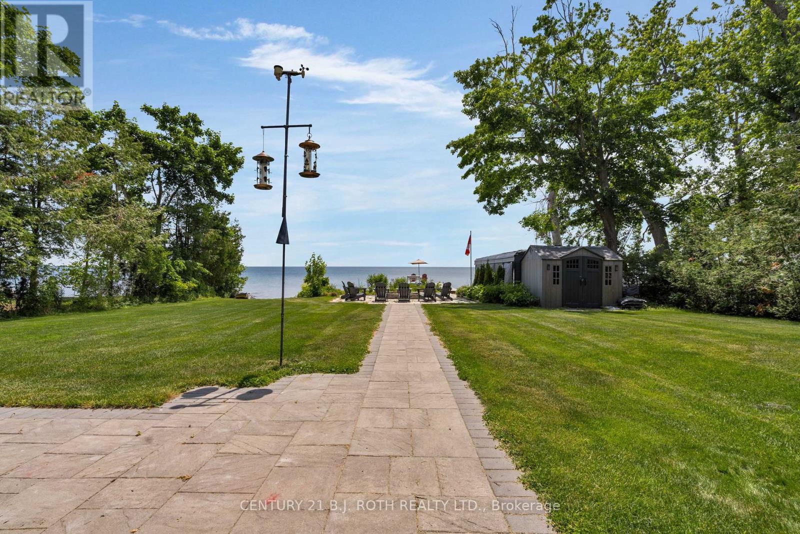 95 Lakeshore Road E, Oro-Medonte, Ontario  L0L 2E0 - Photo 34 - S12475807