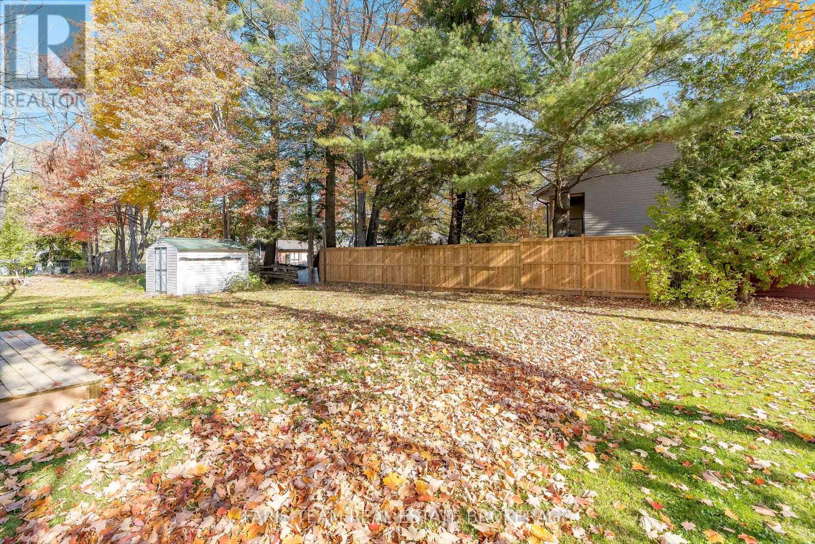53 Playfair Drive, Tay, Ontario  L0K 2C0 - Photo 25 - S12475824