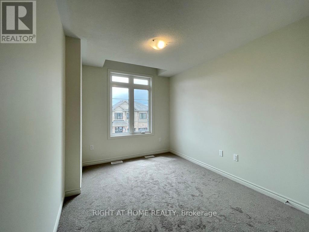 149 Shepherd Drive, Barrie, Ontario  L9J 0P9 - Photo 17 - S12475836