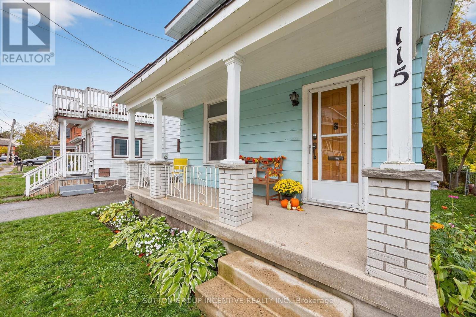 115 Mary Street, Orillia, Ontario  L3V 3E1 - Photo 4 - S12475890