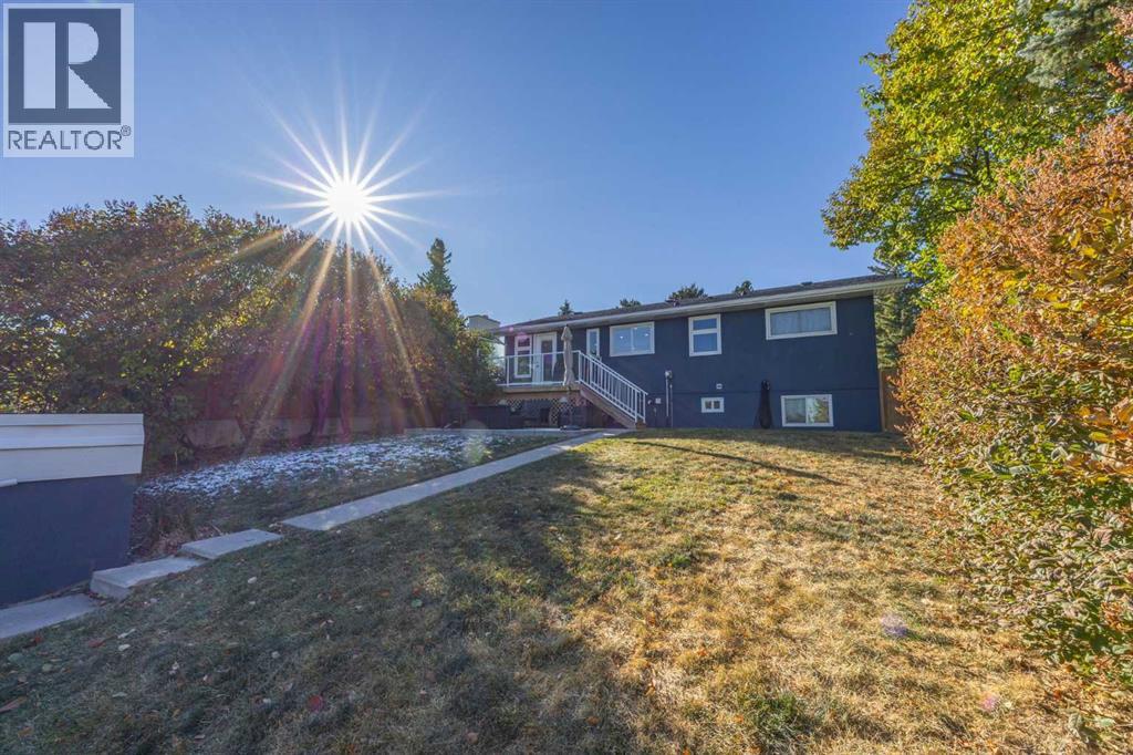 827 Canaveral Crescent Sw, Calgary, Alberta  T2W 1N3 - Photo 37 - A2264816
