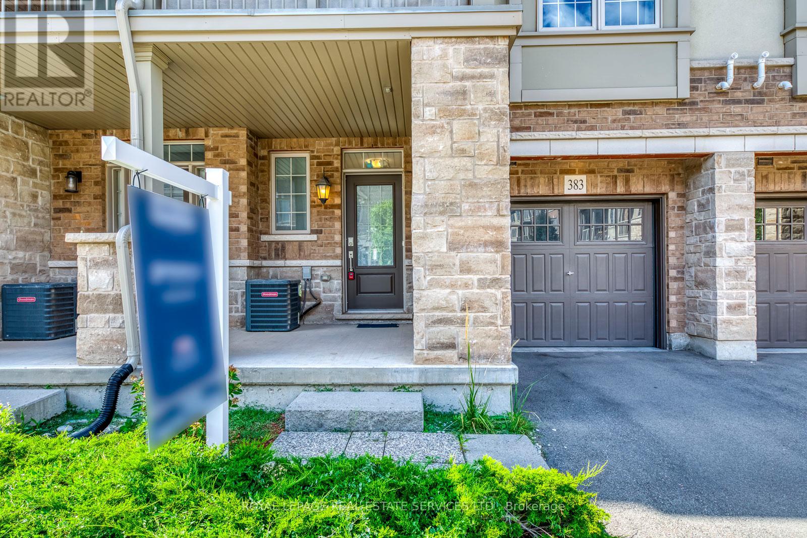 383 Grantham Common, Oakville, Ontario  L6H 0P8 - Photo 2 - W12475309