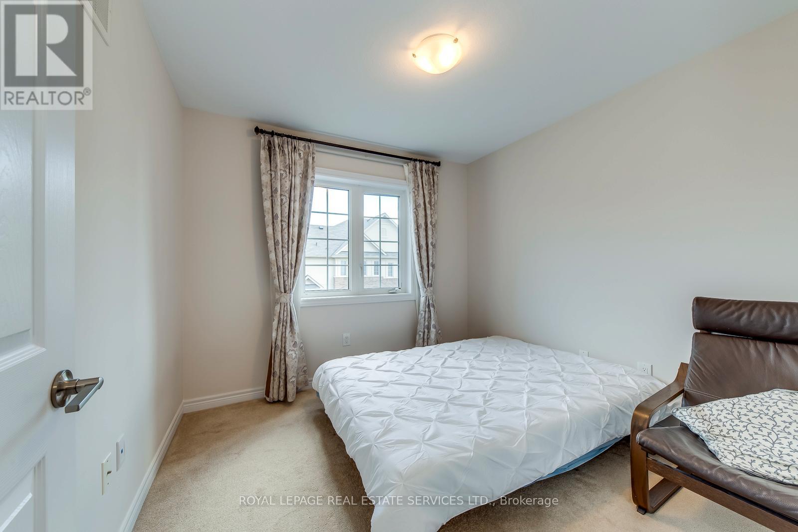 383 Grantham Common, Oakville, Ontario  L6H 0P8 - Photo 28 - W12475309