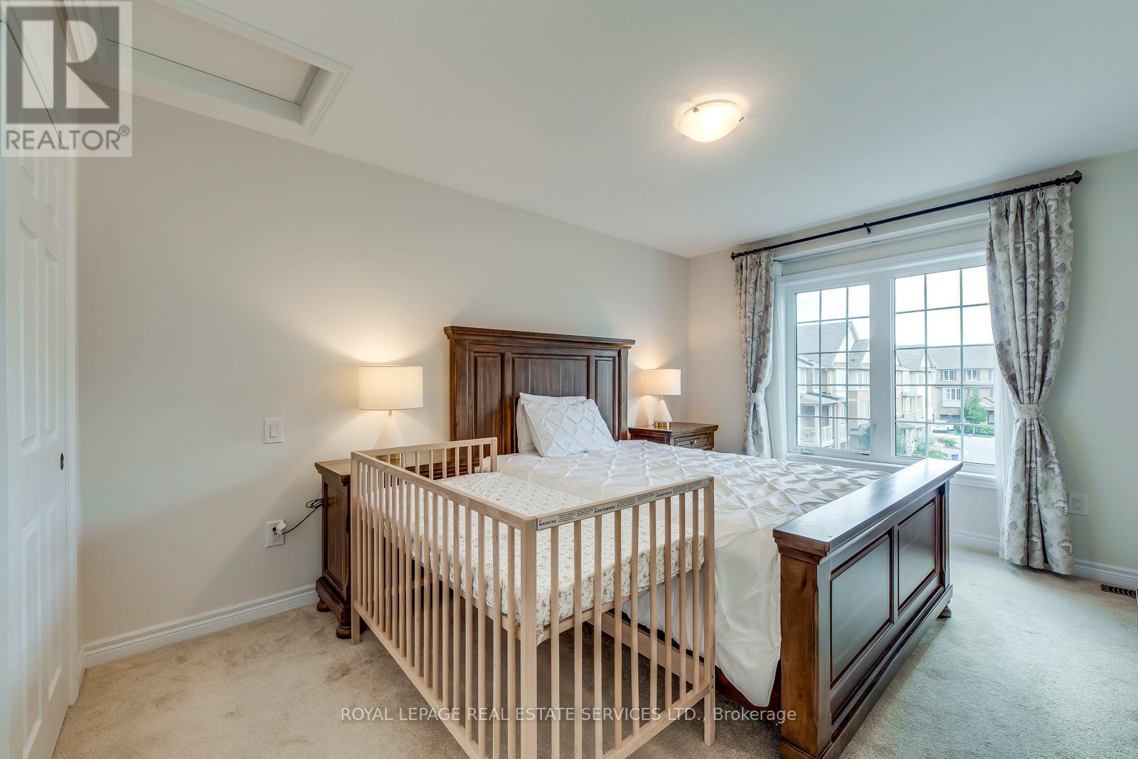 383 Grantham Common, Oakville, Ontario  L6H 0P8 - Photo 31 - W12475309