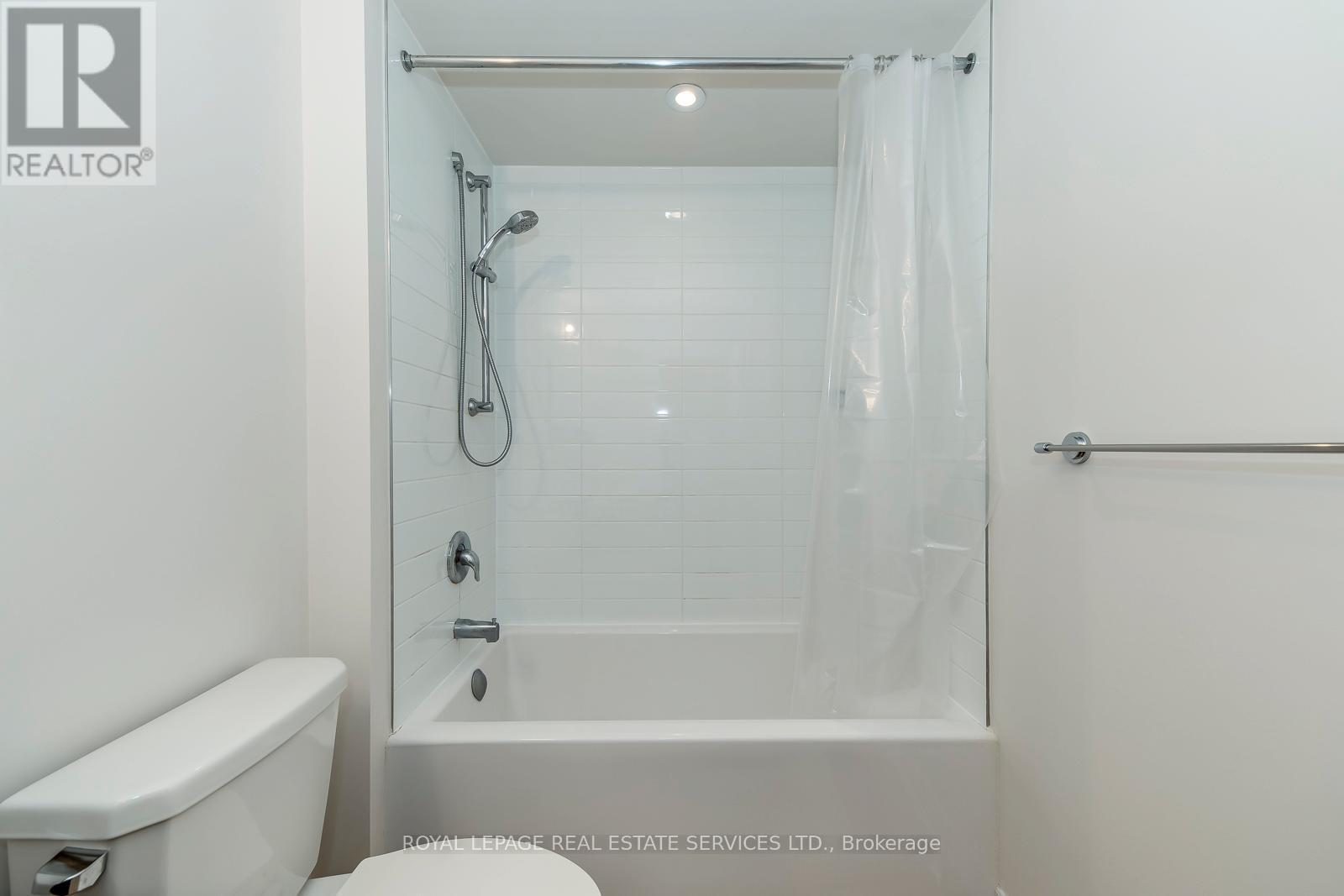 383 Grantham Common, Oakville, Ontario  L6H 0P8 - Photo 33 - W12475309