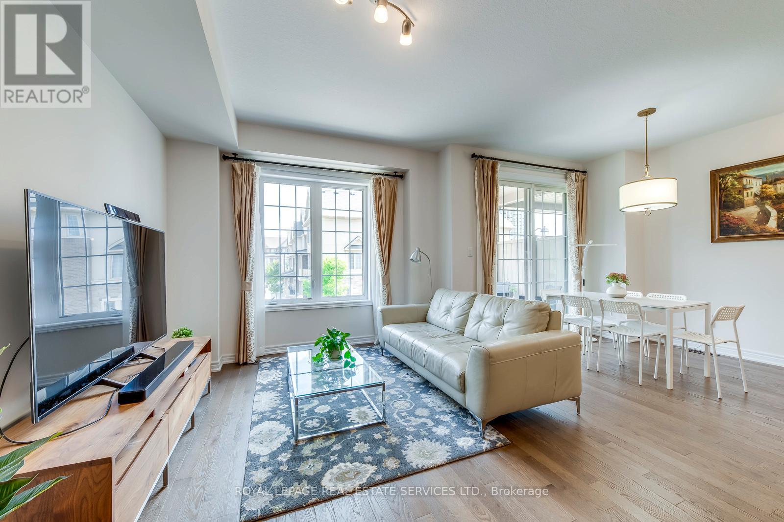383 Grantham Common, Oakville, Ontario  L6H 0P8 - Photo 9 - W12475309